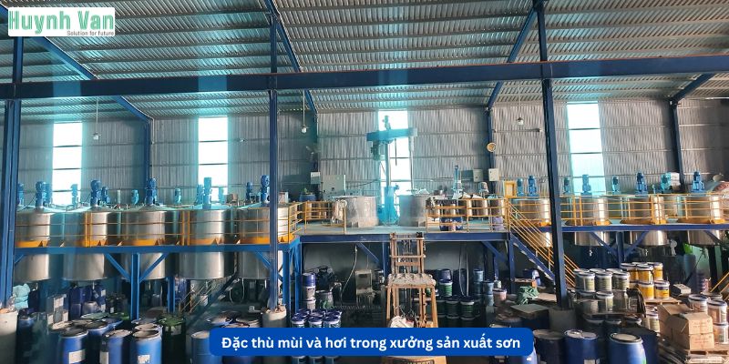 Đặc thù mùi và hơi trong xưởng sản xuất sơn